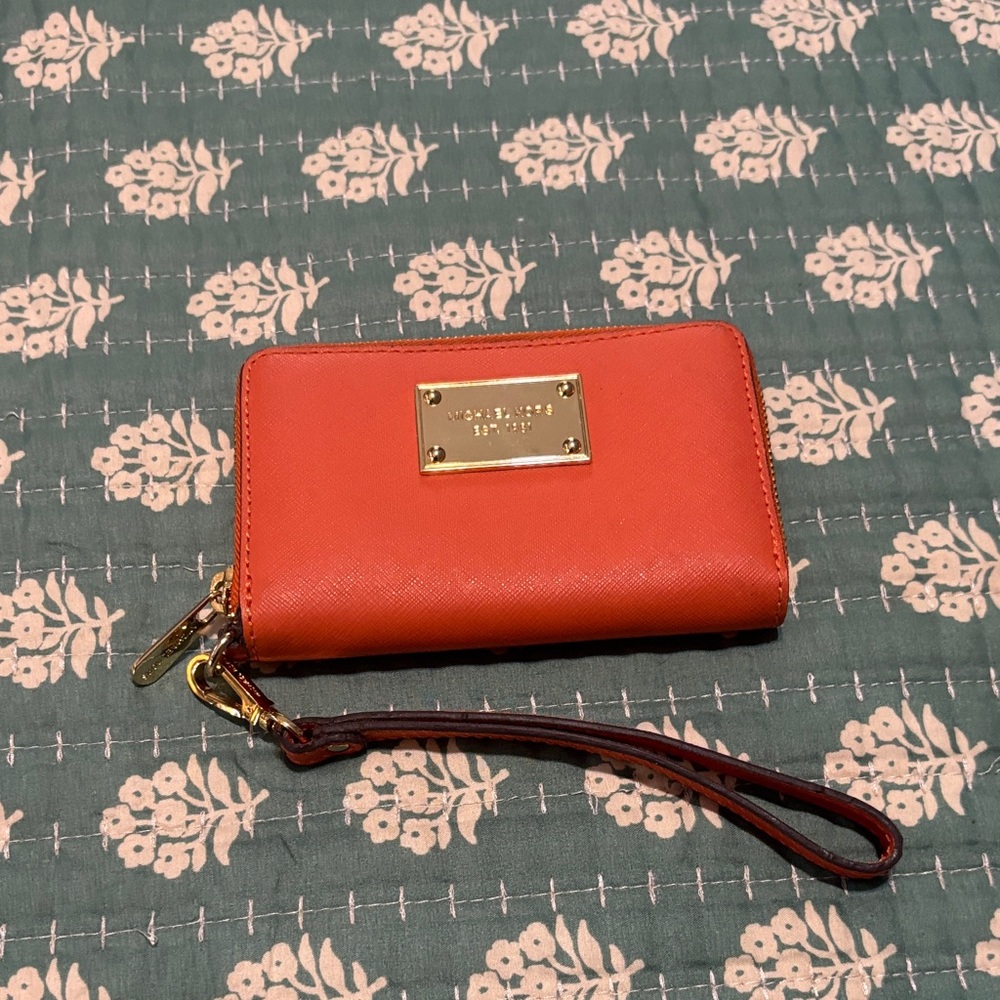 MICHAEL Michael Kors Orange Wristlet Clutch